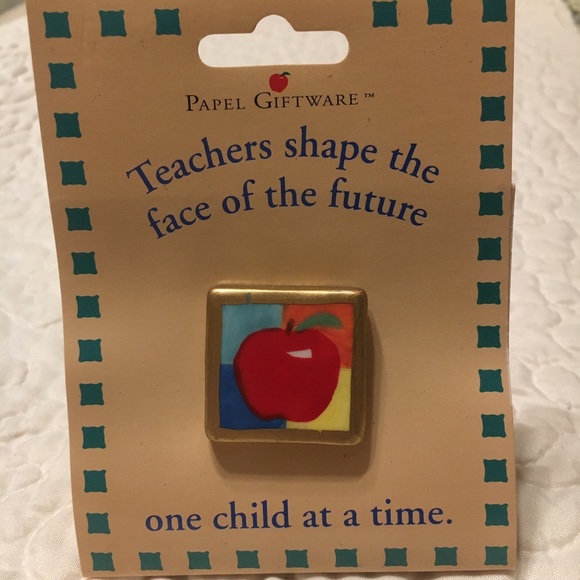 Teacher Pins (Set of 2) - Picture 4 of 5